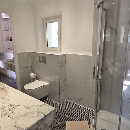 Villa Cannes וילה *